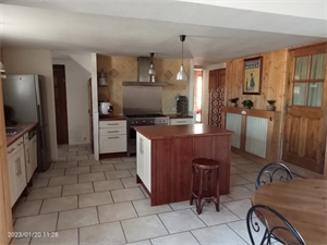 maison-villa à la vente -   27120  PACY-SUR-EURE, surface 335,55 m2 vente maison-villa - APR687134